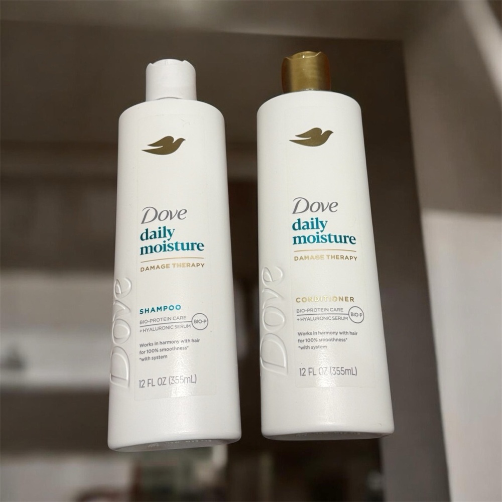 Dove Daily Moisture Conditioner - White and Gold
